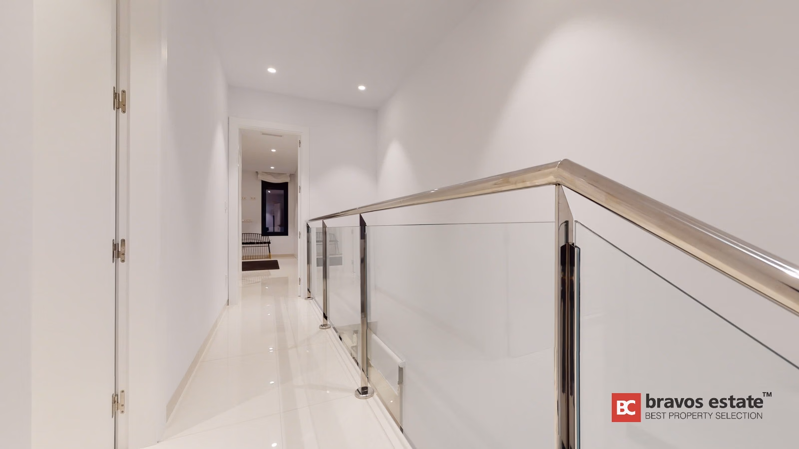 Villa Espaciosa de 3 Dormitorios en Finestrat · 328 m² - 16