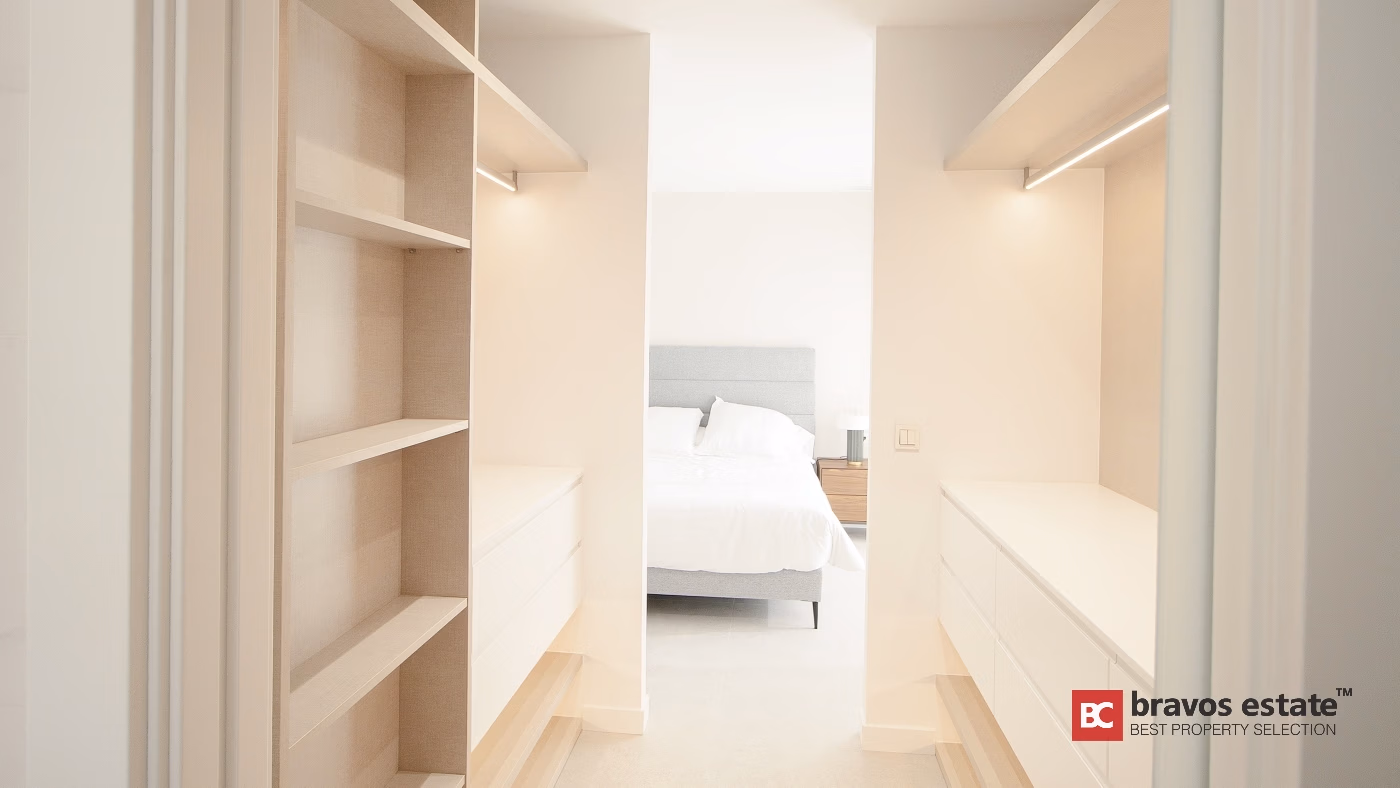 Villa de Obra Nueva de 3 Dormitorios en Finestrat - 8