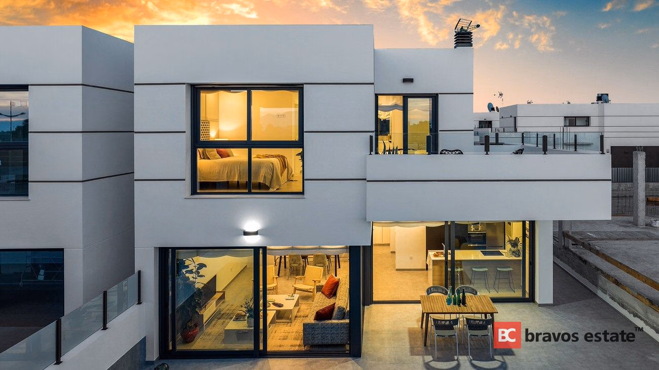 New Build 3-Bedroom Villa in La Marina - 12