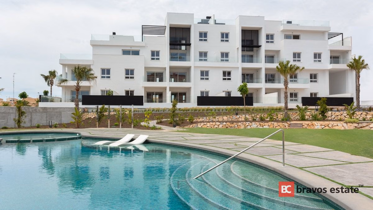 New Build 2-Bedroom Apartment in Punta Prima - 3