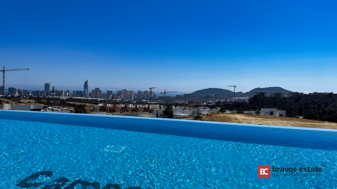 Spacious 3-Bedroom Apartment in Finestrat · 183 m² - 26