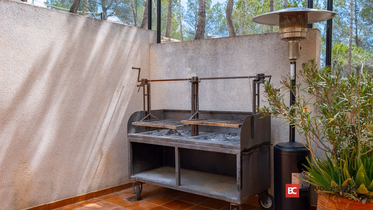 Villa De Lujo de 12 Dormitorios en Finestrat - 86