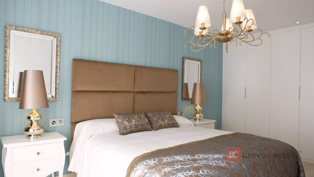 Villa De Lujo de 4 Dormitorios en Benissa · 465 m² - 9