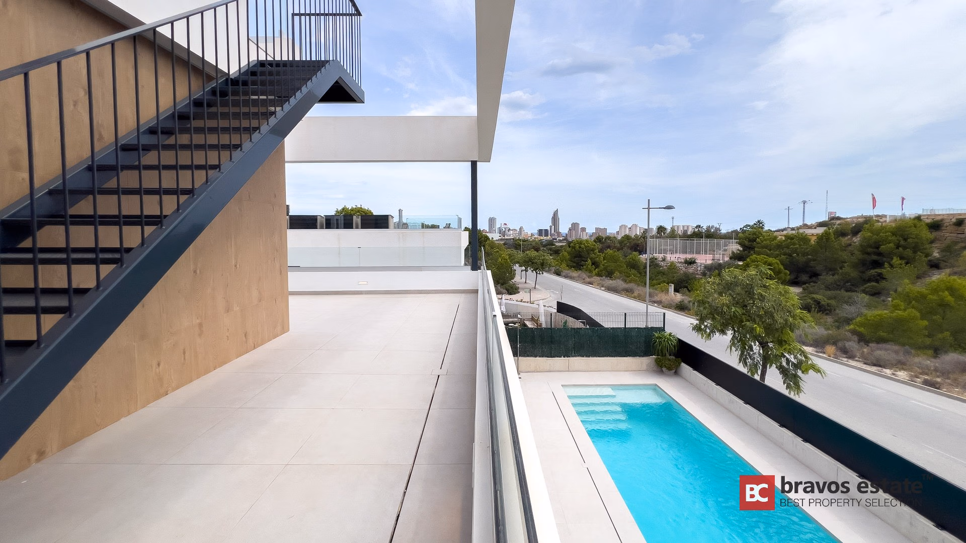 Villa Espaciosa de 3 Dormitorios en Finestrat - 33