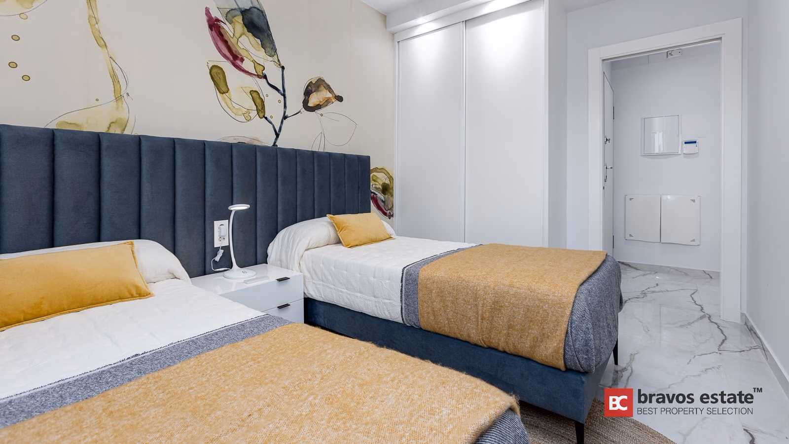 2-Bed Apartment in Orihuela Costa, Villamartín - 20