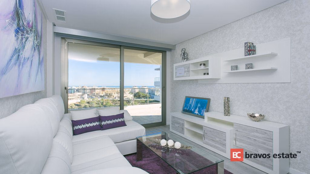 Apartamento de Obra Nueva de 3 Dormitorios en Villamartin · 93 m² - 14