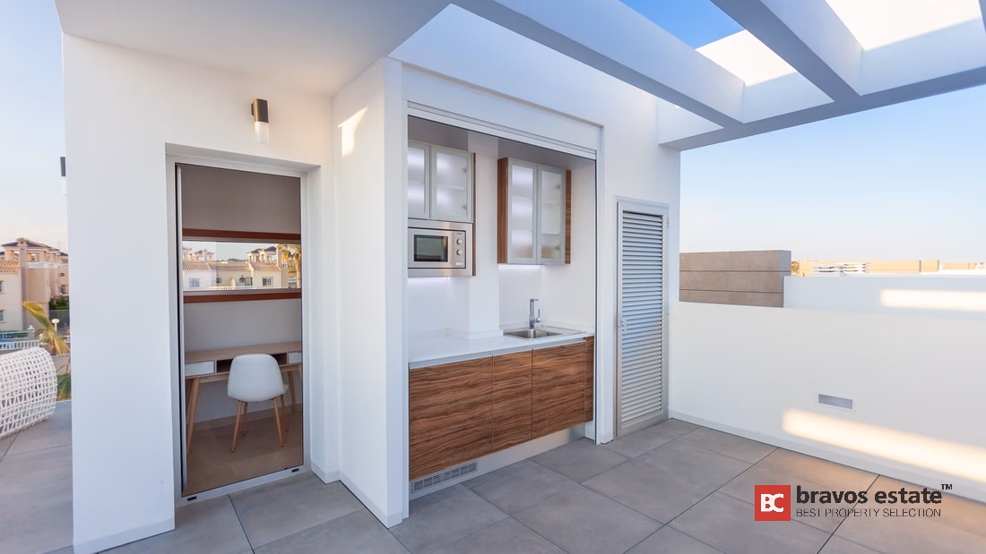 Villa de Obra Nueva de 3 Dormitorios en Guardamar del Segura - 23