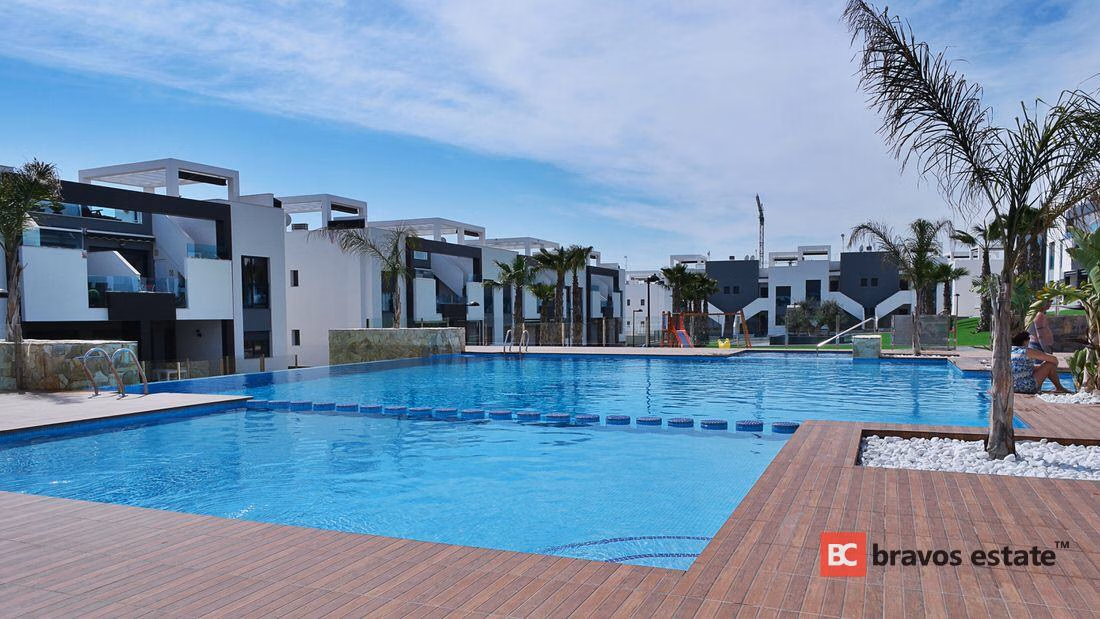 New Build 2-Bedroom Apartment in Guardamar del Segura · 98 m² - 12