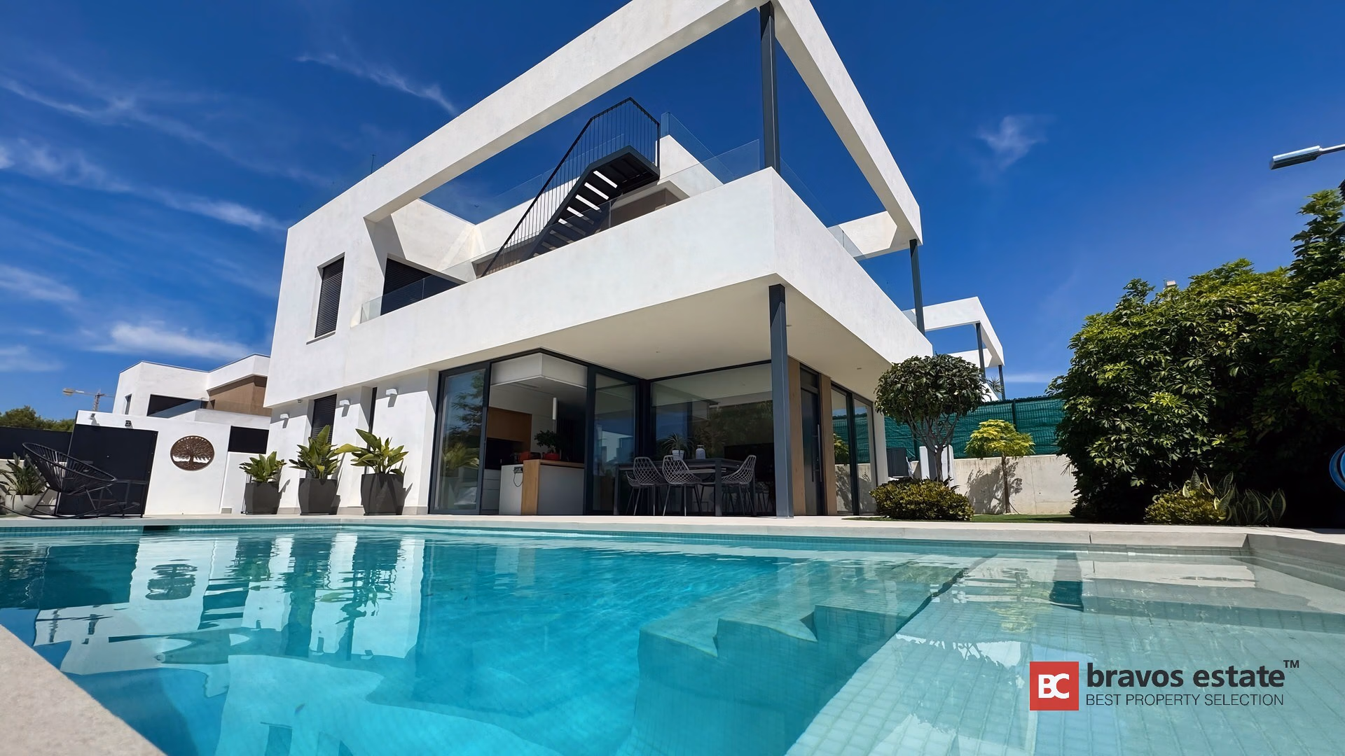 Villa Espaciosa de 3 Dormitorios en Finestrat - 2