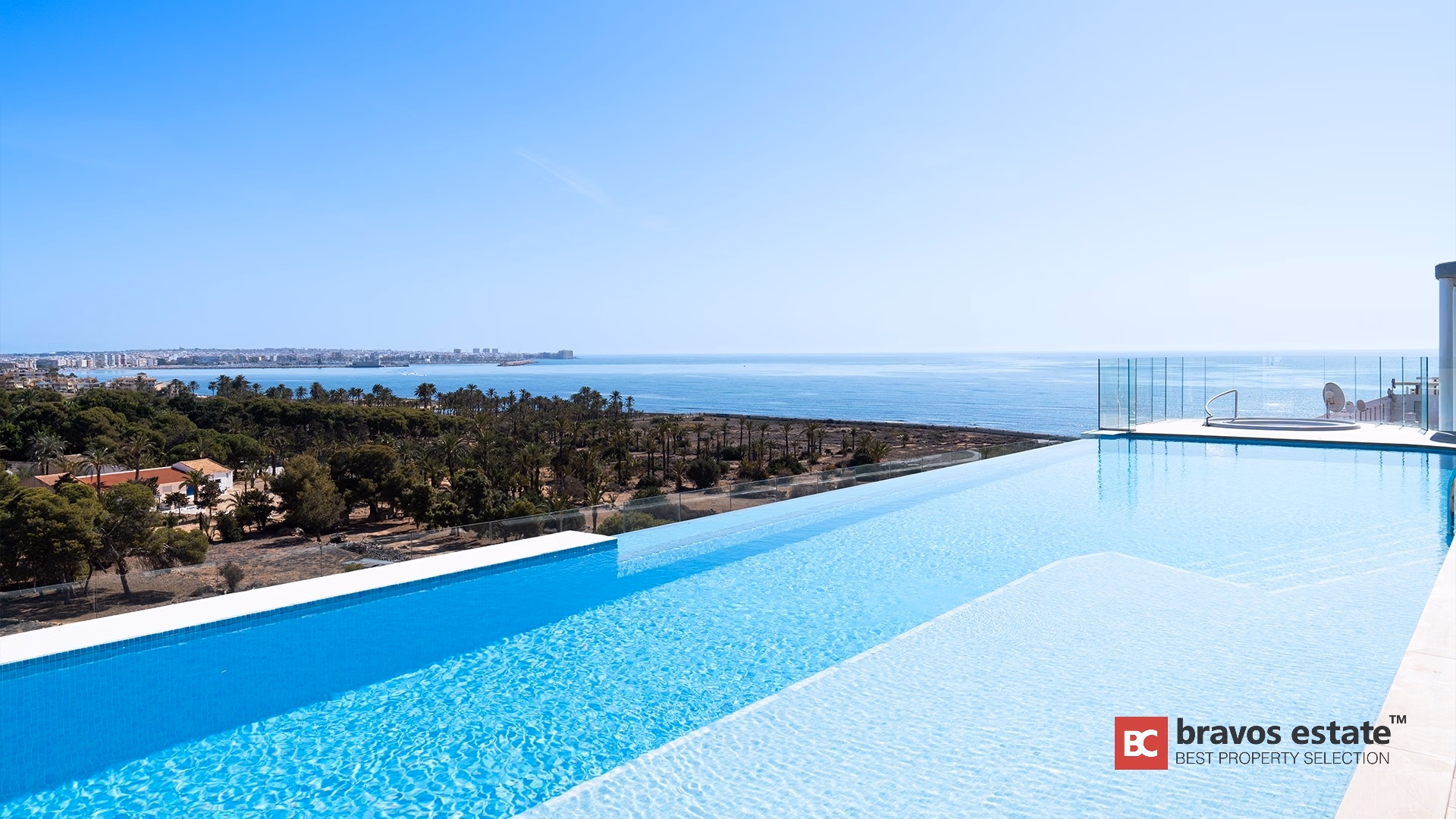 Apartamento Cerca del Mar de 3 Dormitorios en Punta Prima - 2