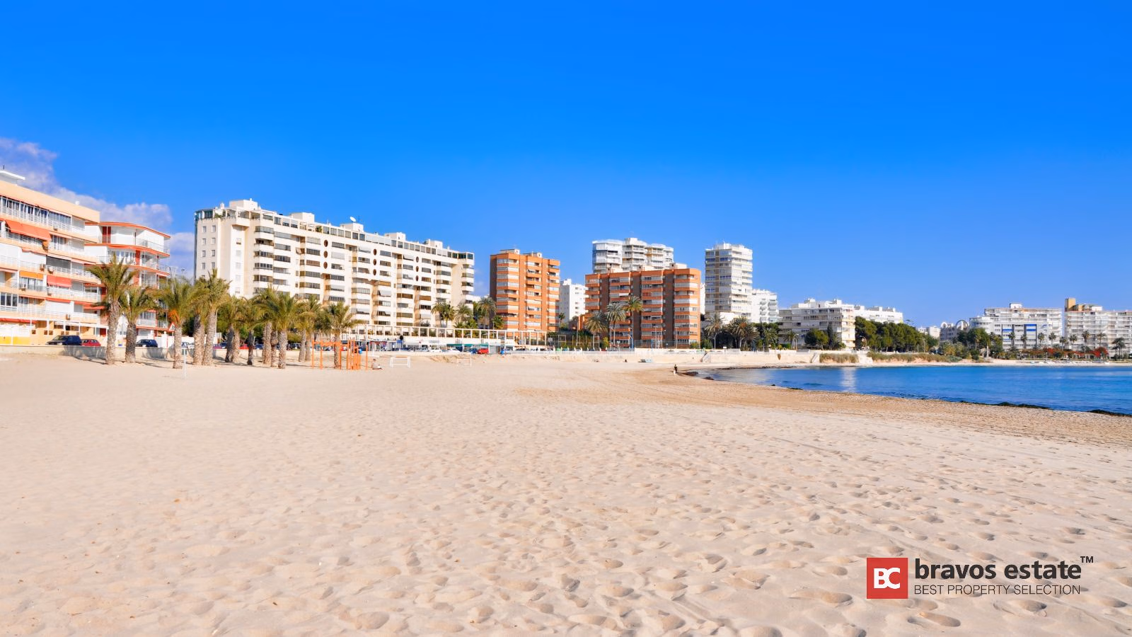 Вилла рядом с морем, 4 спальни в Эль Кампельо · 269 m² - 24