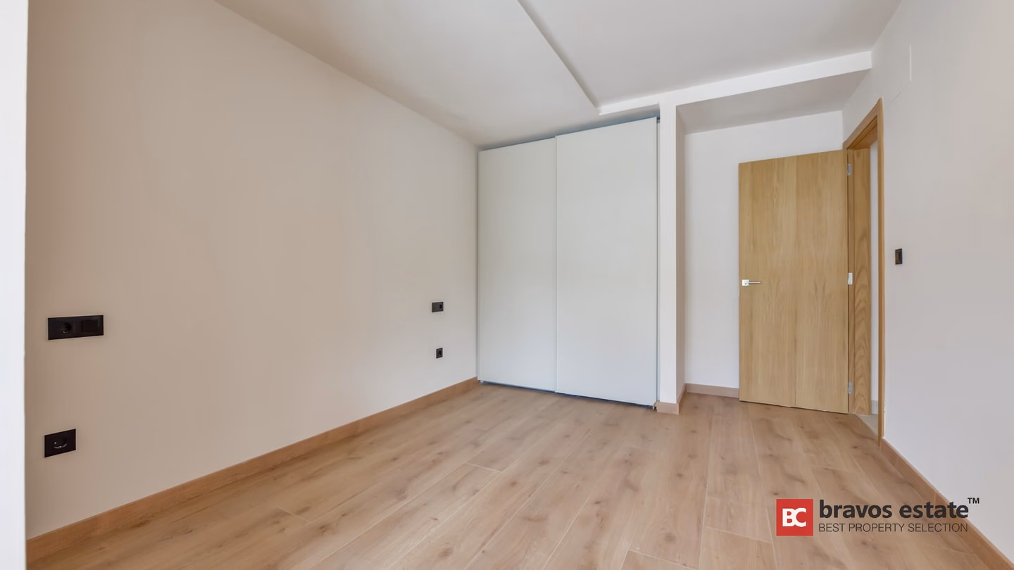 Villa with Elevator and En-Suite Bedrooms in Alfaz del Pi - 10