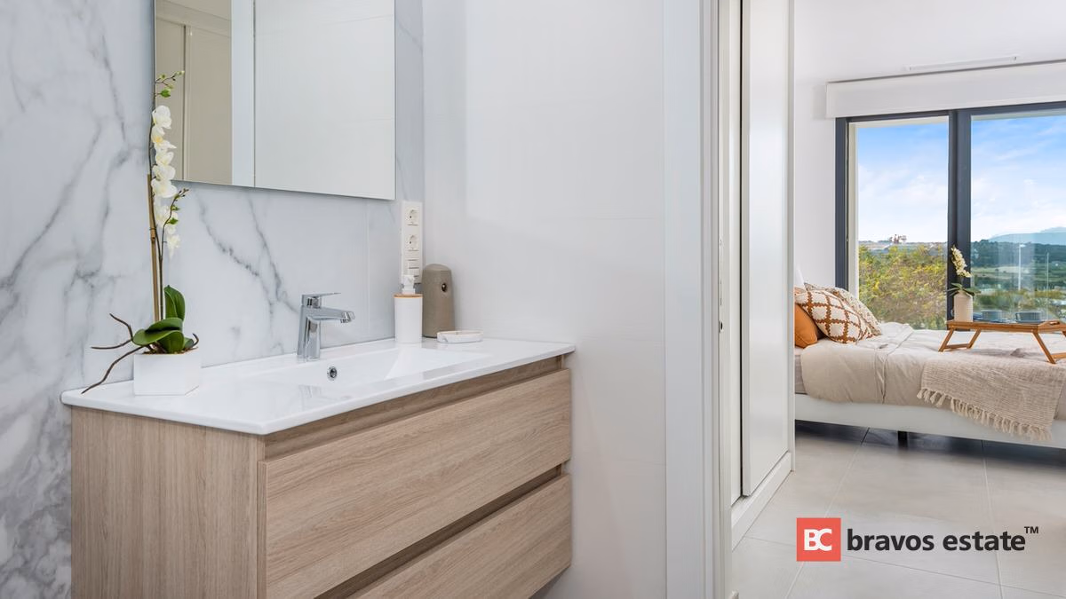 New Build 3-Bedroom Villa in Torrevieja · 213 m² - 16