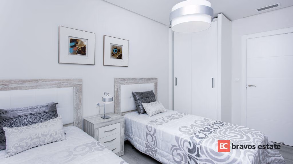 Apartamento de Obra Nueva de 3 Dormitorios en Villamartin · 93 m² - 17
