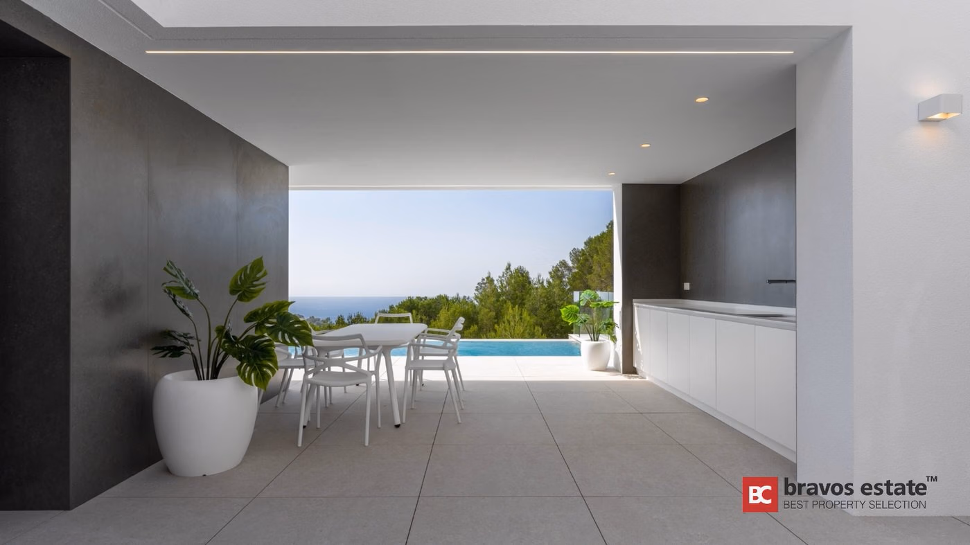 Luxury 4-Bedroom Villa in Altea - 29